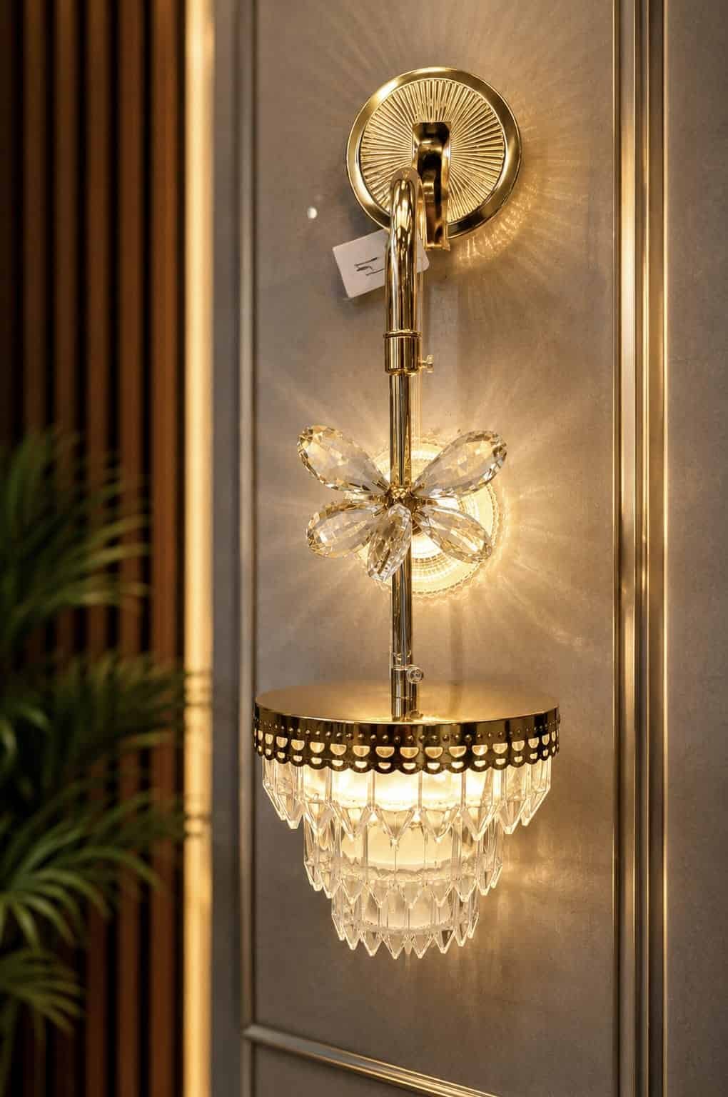 56.jpg Luxury Crystal Flower Wall Light - Image 1